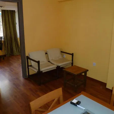 City Center Private Twin Room - Dimofontos